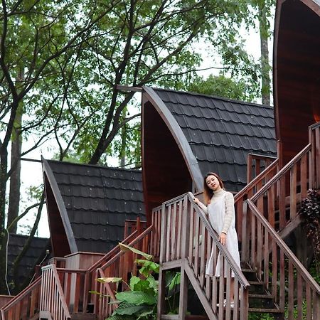 Welirang Forest Pacet Villa Mojokerto Bagian luar foto