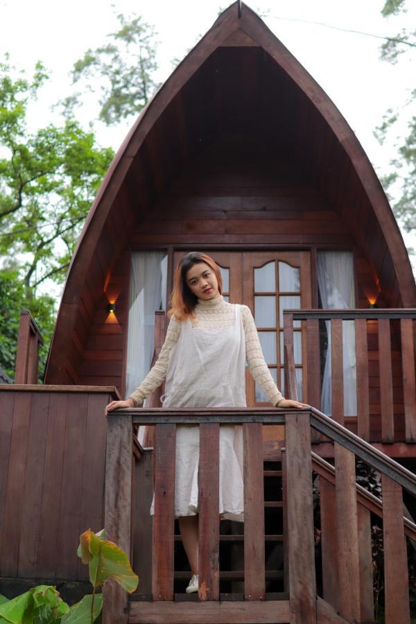 Welirang Forest Pacet Villa Mojokerto Bagian luar foto